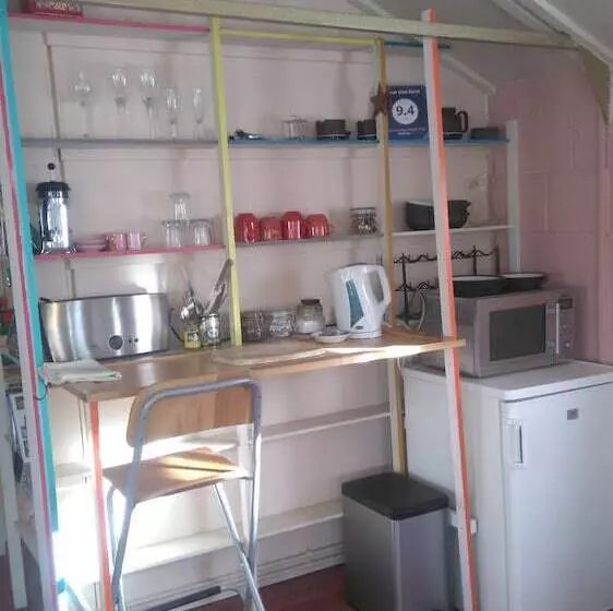 Aamiaismajoitus (B&B) Pear Tree Farm