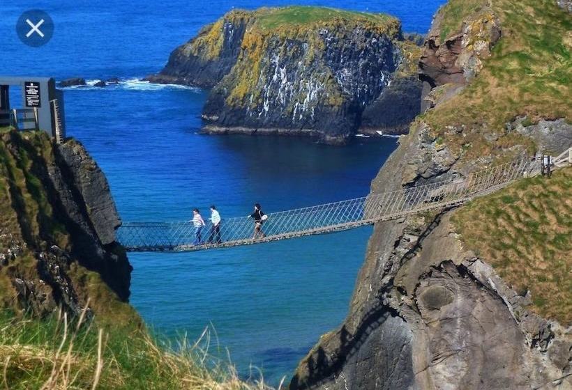 住宿加早餐  Tara House