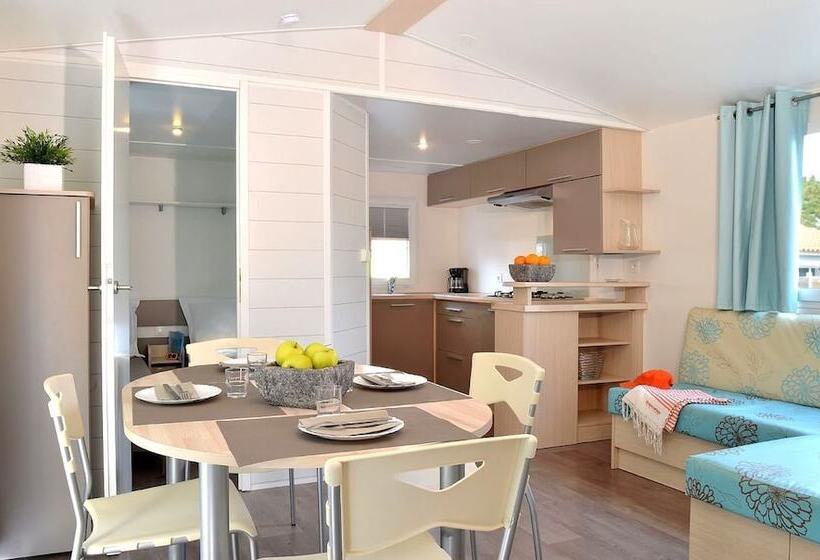 هتل Camping Les Places Dorees