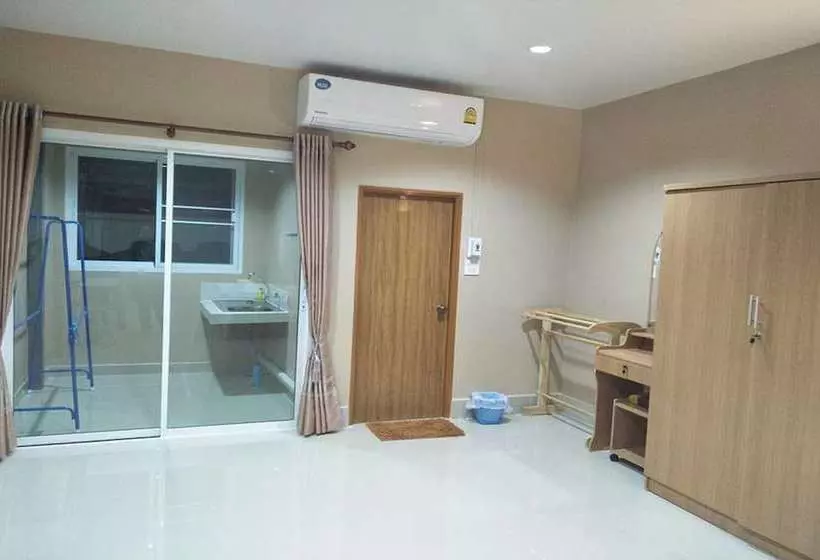 هتل Lor Hon Tai Place