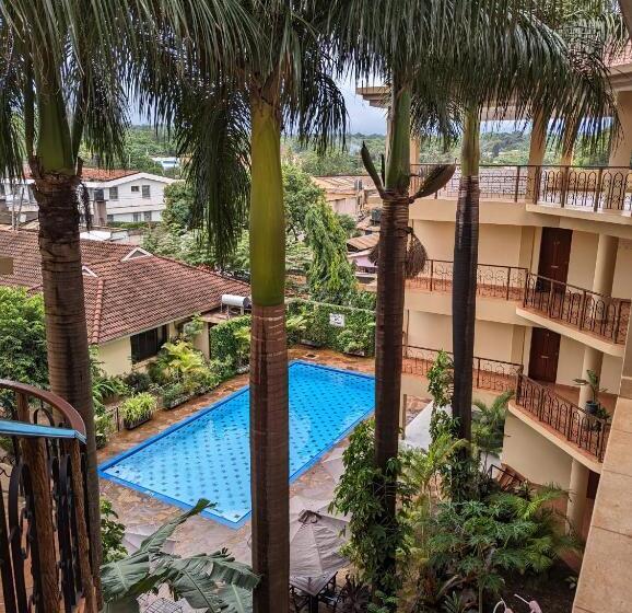 בית מלון כפרי Parkview Inn