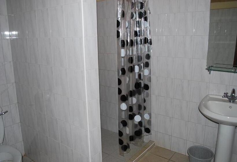 בית מלון כפרי Parkview Inn