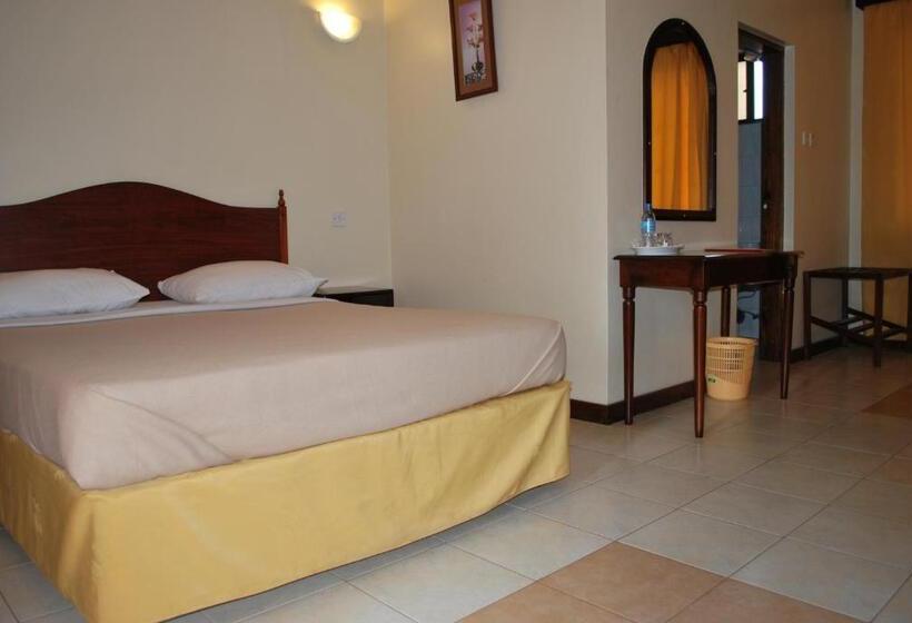 בית מלון כפרי Parkview Inn