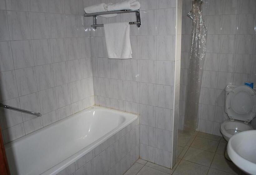 בית מלון כפרי Parkview Inn