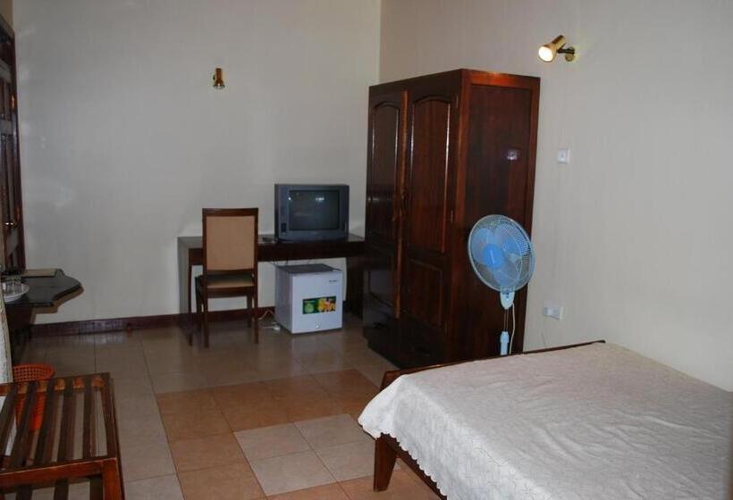 בית מלון כפרי Parkview Inn