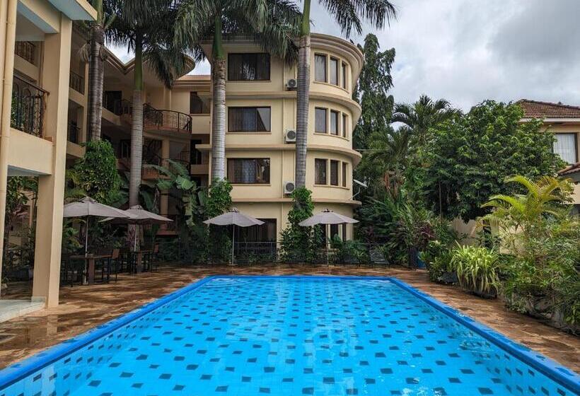 בית מלון כפרי Parkview Inn