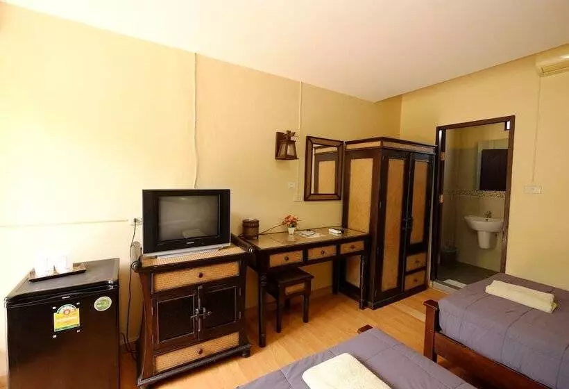 ホテル Piya Guesthouse