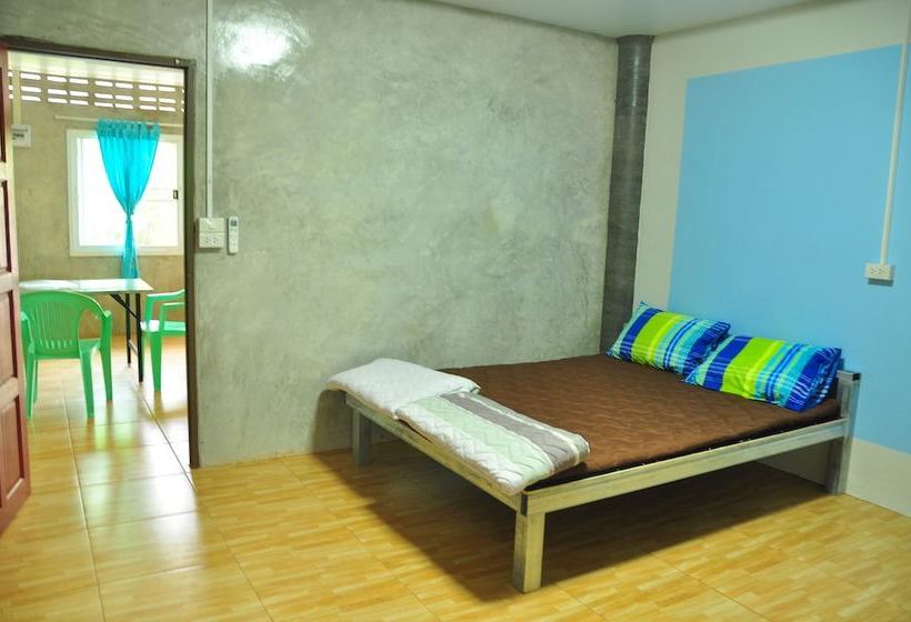 فندق ريفى Homestay Baan Suan Mea Ta