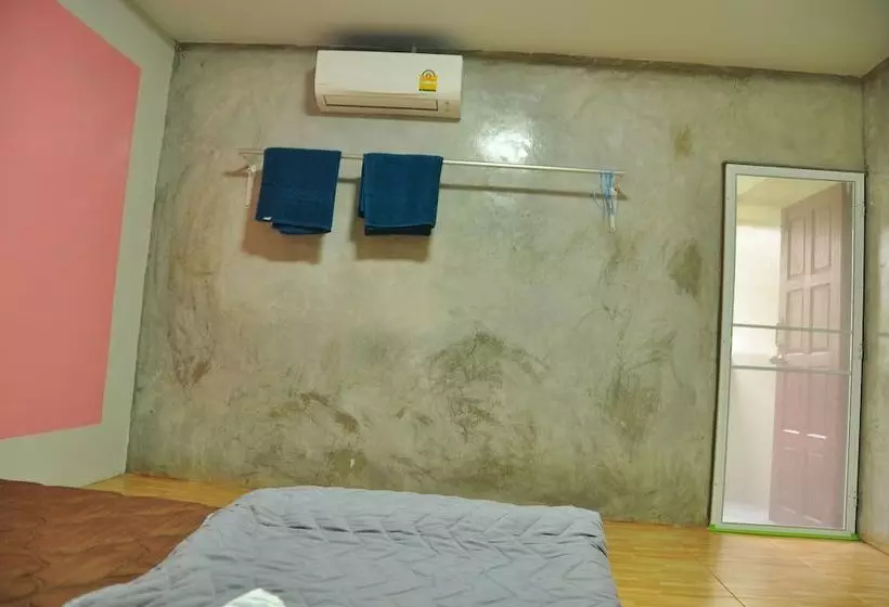 Maaseutuhotelli Homestay Baan Suan Mea Ta