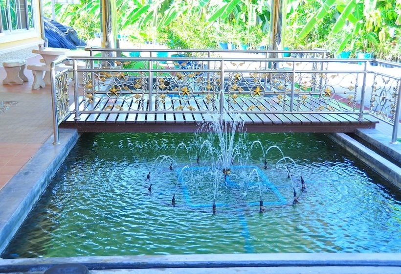 فندق ريفى Homestay Baan Suan Mea Ta