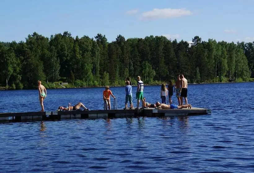 ホテル Uskavigården