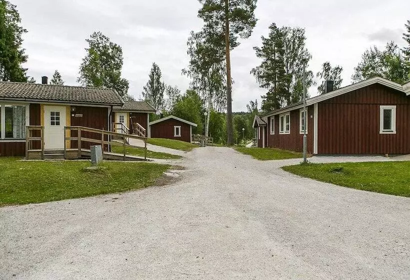 ホテル Uskavigården