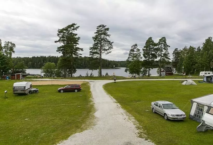 ホテル Uskavigården