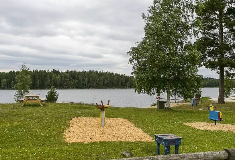 ホテル Uskavigården