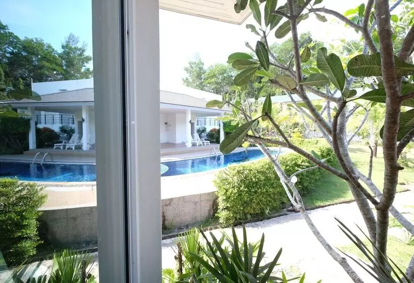 Hotelli Yokyor Resort