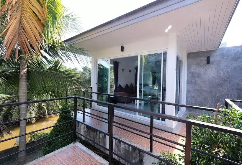 Hotelli Yokyor Resort