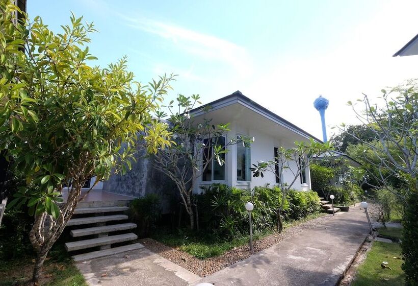 ホテル Yokyor Resort