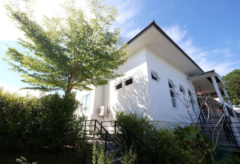 ホテル Yokyor Resort