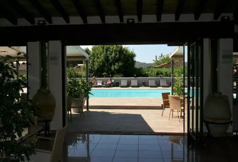 Marina Village   Apartments