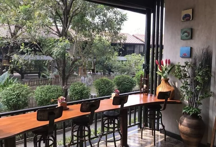 ペンション Baan Khung Thara Ayutthaya