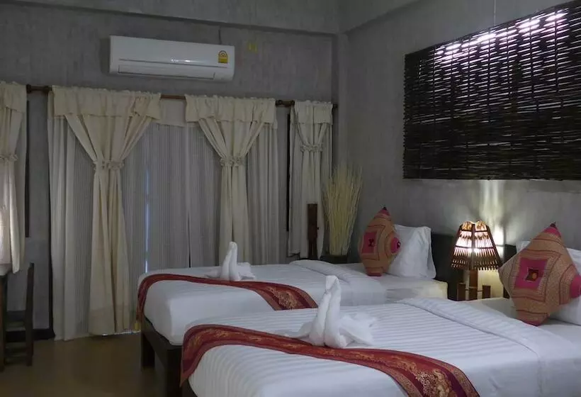 ペンション Baan Khung Thara Ayutthaya