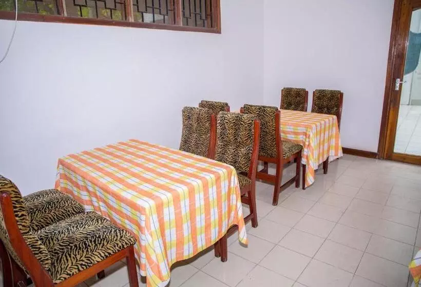 پانسیون Daisy Comfort Home