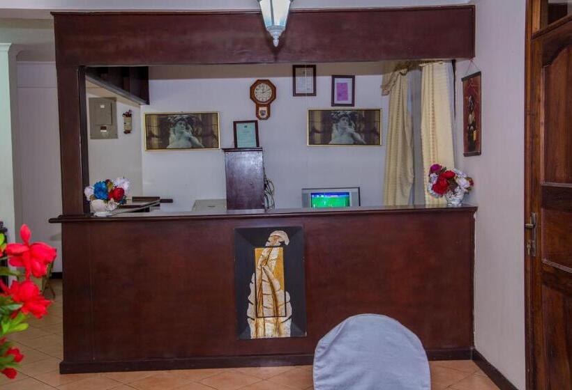 پانسیون Daisy Comfort Home