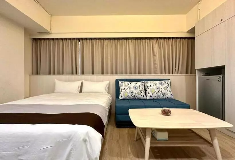 پانسیون Music City Inn