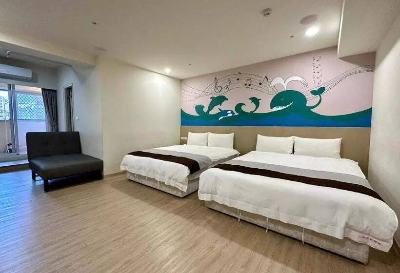 پانسیون Music City Inn