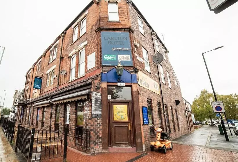 Retkeilymaja The Carlton