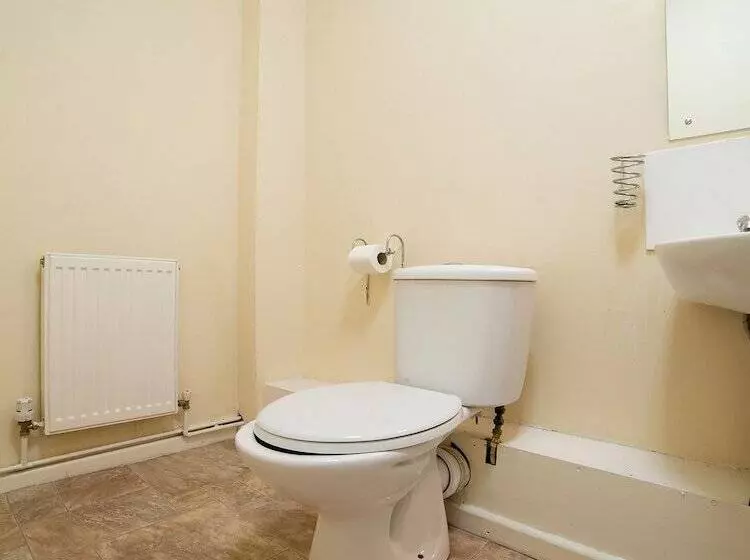 Retkeilymaja The Carlton