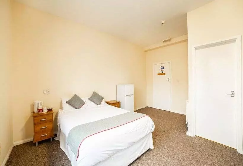 Retkeilymaja The Carlton