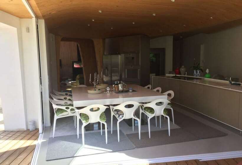 مبيت وإفطار Amalur