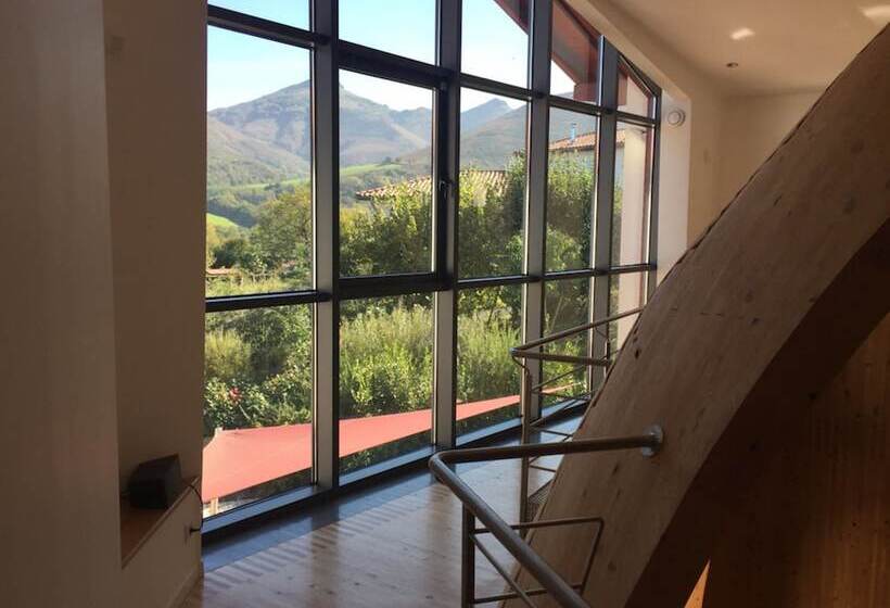 مبيت وإفطار Amalur