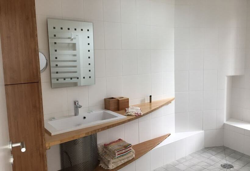 مبيت وإفطار Amalur