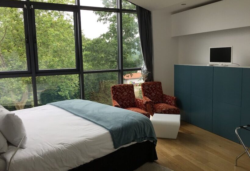 مبيت وإفطار Amalur