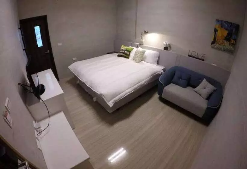 تختخواب و صبحانه Capybara Hostel