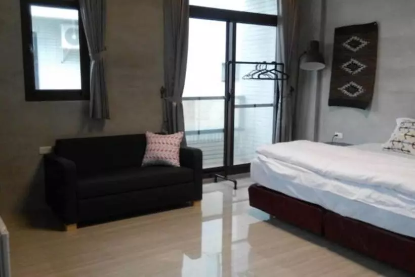 تختخواب و صبحانه Capybara Hostel