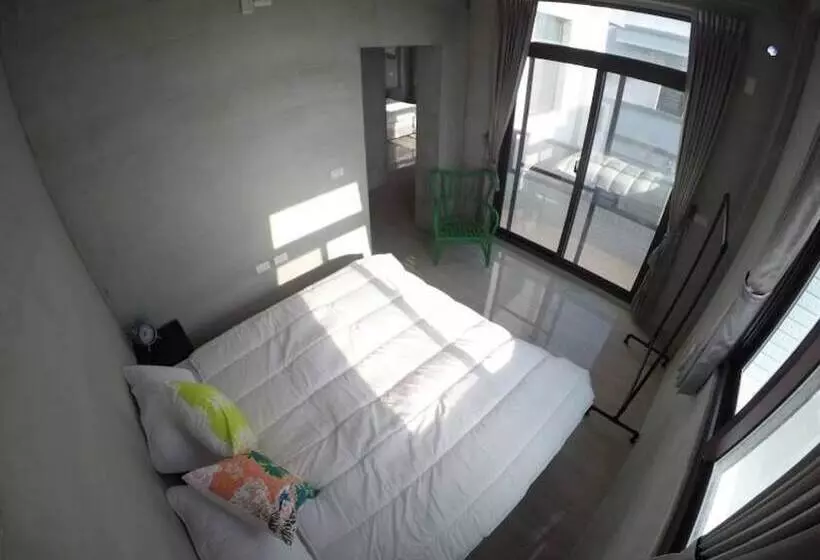 تختخواب و صبحانه Capybara Hostel