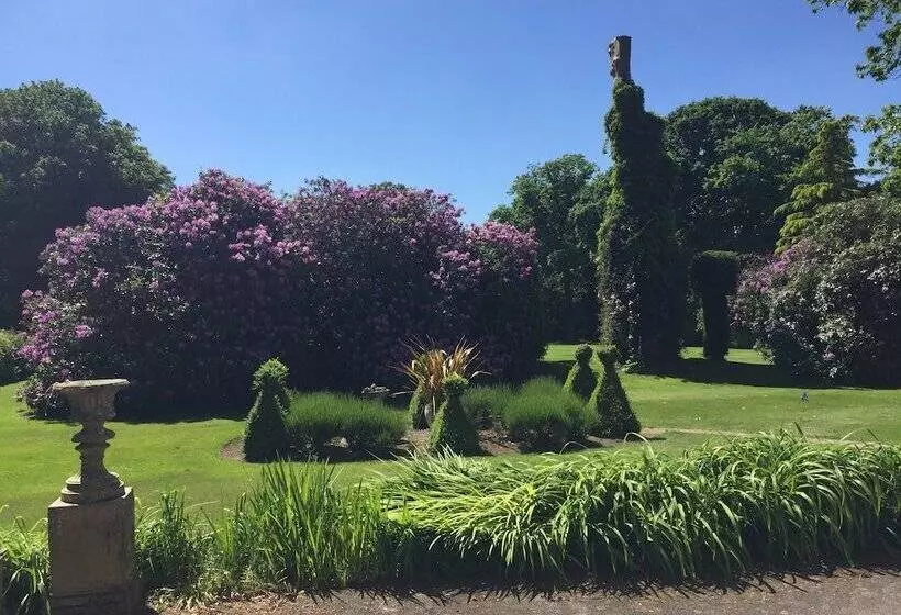 Aamiaismajoitus (B&B) Wartling Place Country House