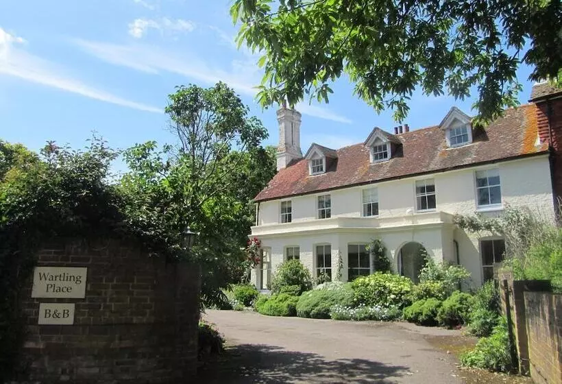 Aamiaismajoitus (B&B) Wartling Place Country House