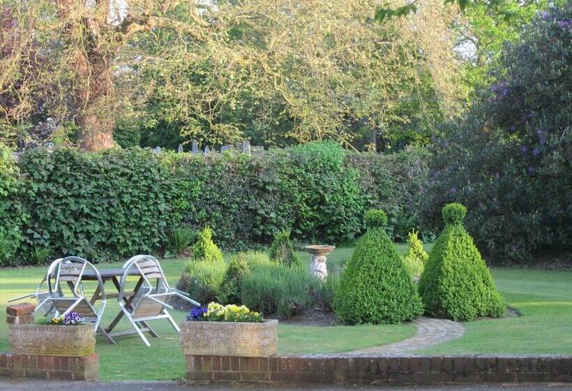 مبيت وإفطار Wartling Place Country House