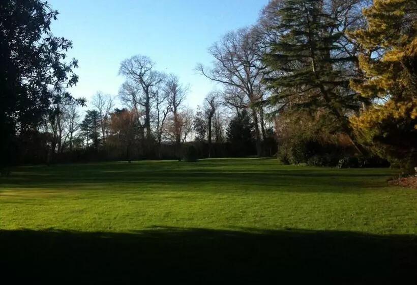 Aamiaismajoitus (B&B) Wartling Place Country House