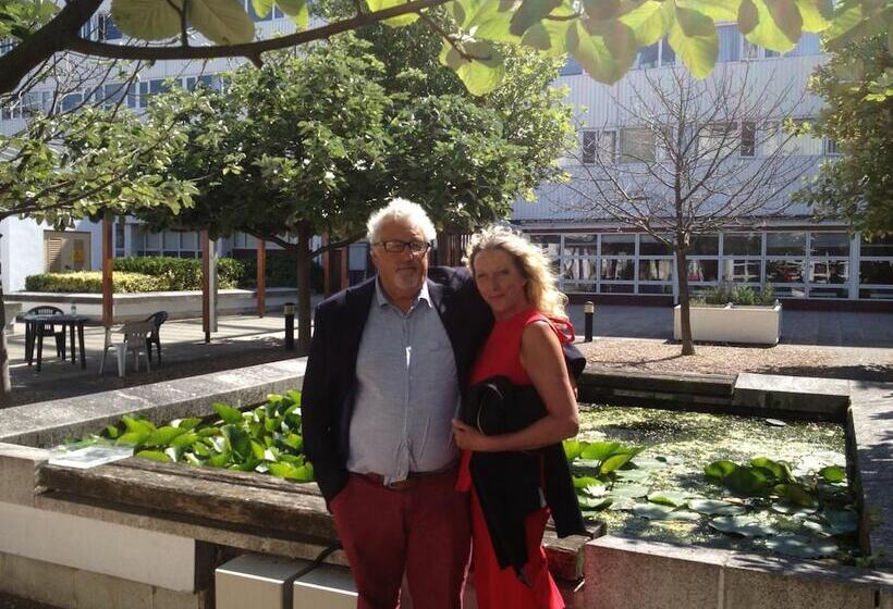 مبيت وإفطار Wartling Place Country House