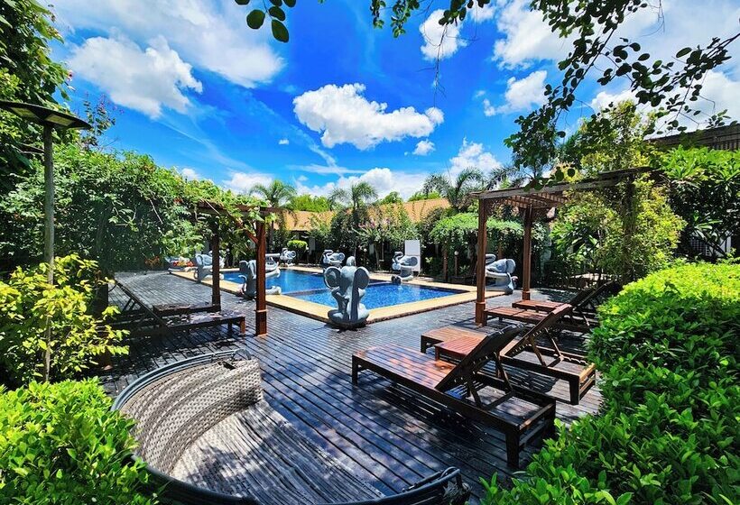 فندق Baan Kiangnam Pattaya Resort