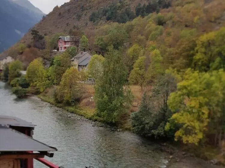 ホテル De La Gare