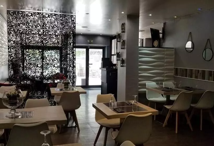 ホテル De La Gare