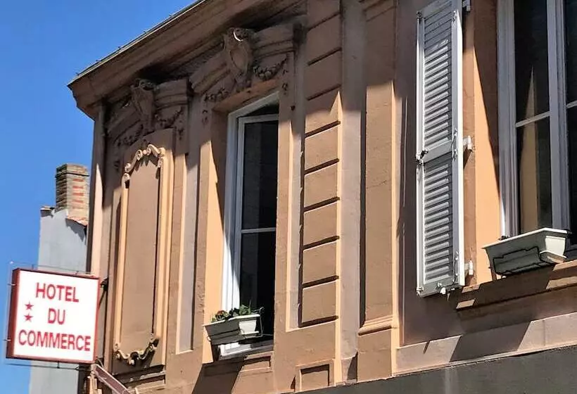 هتل Hôtel Du Commerce