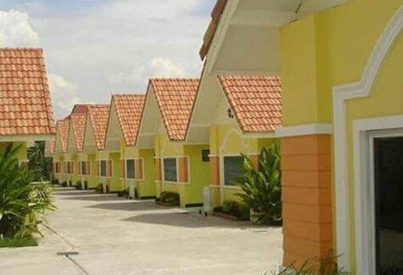 هتل Parkway Resort