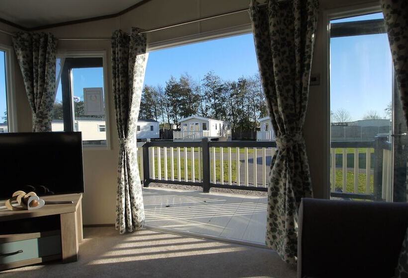 ホテル Percy Wood Country Park